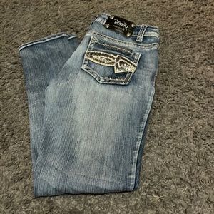 Vanity brand size 27X30